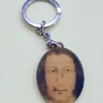 Portachiavi con immagine del Volto Santo di Manoppello